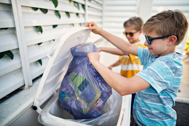 Best Construction Debris Removal  in Bright, IN